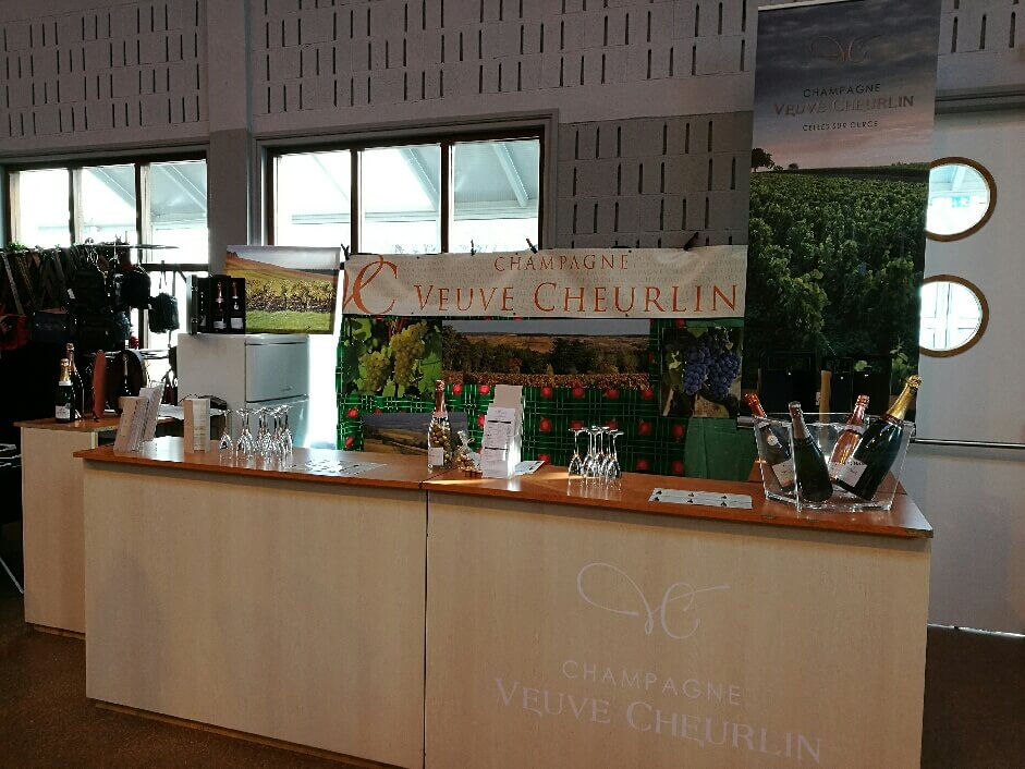 Champagne Veuve Cheurlin au marché de noël de Bresles en 2016